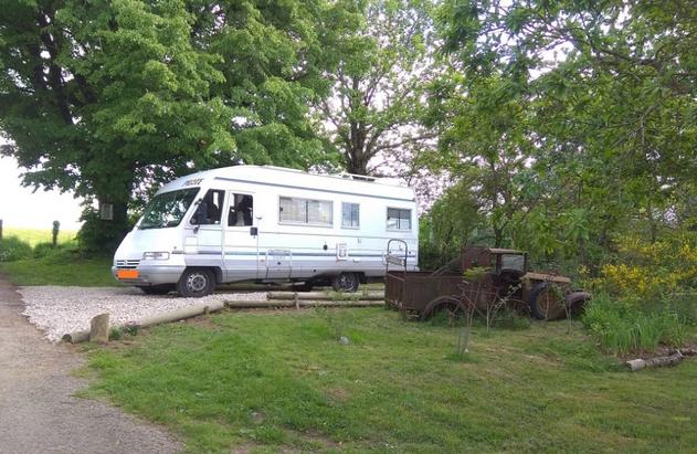 Aire camping-car  Le Bas Sgala (12200) - Photo 1